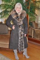 Cover Girls Dream Brown Suede Spanish Merino Shearling Sheepskin Coat With Raccoon Trim - Size 10