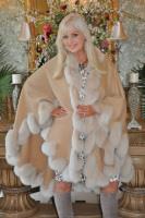 Gorgeous Girl Cashmere Cape With Whipstitch Fox Trim