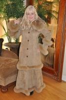 French Vanilla Spanish Merino Shearling Sheepskin Coat With Fox Trim - Size 8