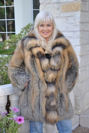 Fur Coat, Fur Jacket, Shearling Coat, Shearling Jacket, Aspen Fashions  by Gwen Linda Cross Fox Coat