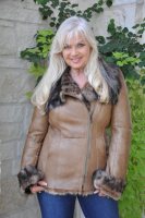 Cappichino Delight Toscana Sheepskin Jacket - Size 8