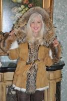 Honeycomb Hooded Toscana Sheepskin With Natural Raccoon Trim - Size 8