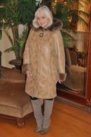 Marbled Toffee Spanish Merino Shearling Sheepskin Coat With Raccoon Trimmed Hood - Size 10