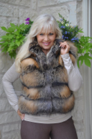 Shelia Horizontal Natural Canadian Cross Fox Fur Vest