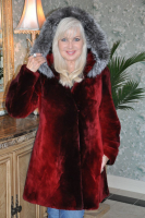 Red Crystal Rose Detachable Hooded Beaver Stroller With Silver Fox Trim