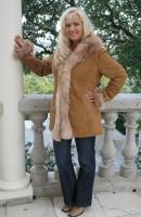 Simply Sweet Spanish Merino Shearling Sheepskin Coat With Fox Trim - Size 8