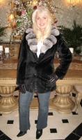 Queen Black Sheared Mink With Laser Design and Natural Chinchilla Collar - Size 4