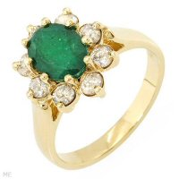 Irresistible Ring With 1.80ctw Diamonds And Emerald Beautifully Designed in 14K Yellow Gold