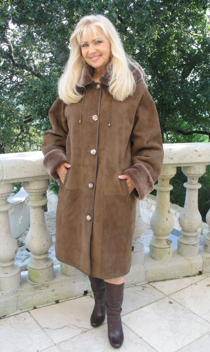 Chrisandra Hooded Spanish Merino Shearling Sheepskin Coat Aspen