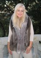 So Pretty Longhair Beaver Fur Vest With Fox Tuxedo