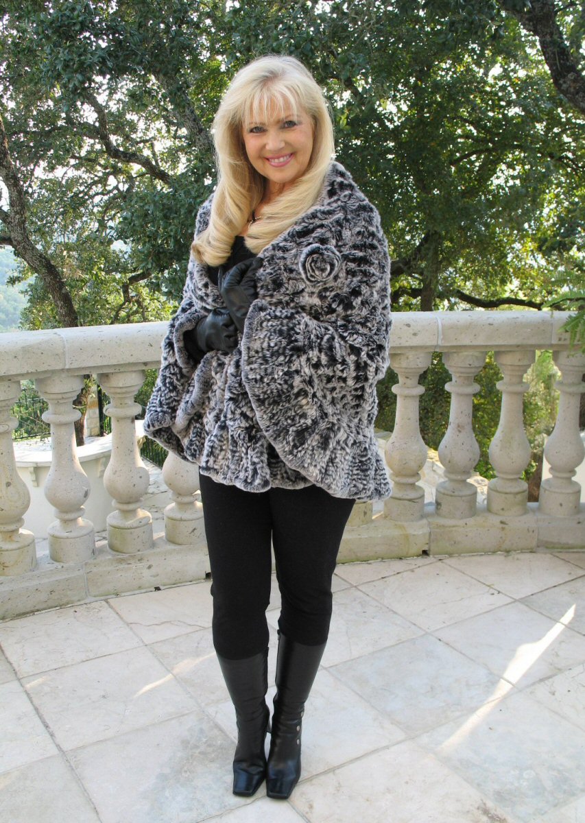 Women's Rex Rabbit Stole Shawl Cape