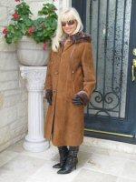 Cinnamon Statement Hooded Spanish Merino Shearling Coat