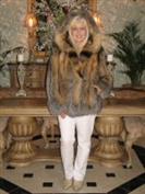 Hooded Fancy Wild Cross 30"