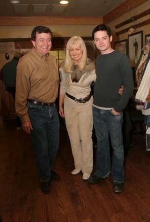 Elijah Wood with Gwen and Gary